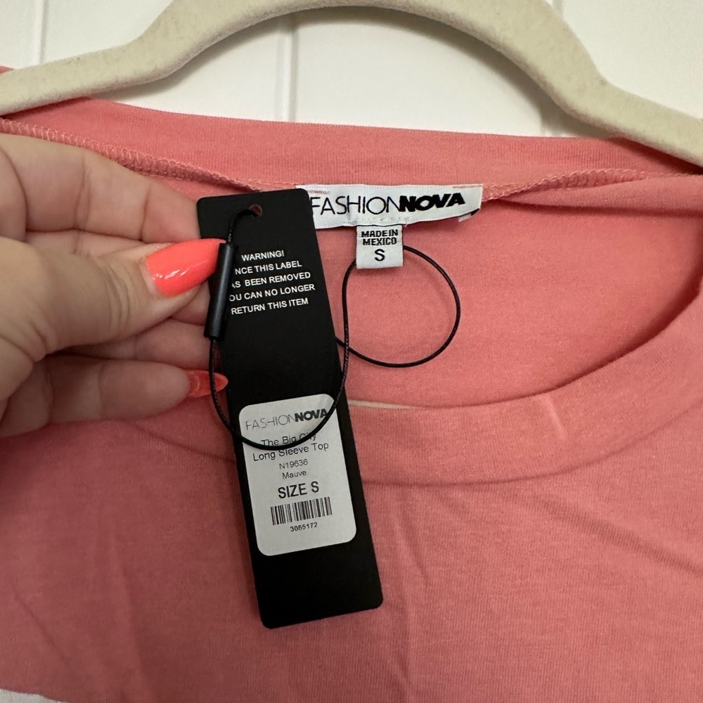 New York Coral Long Sleeve Top - Picture 2 of 3
